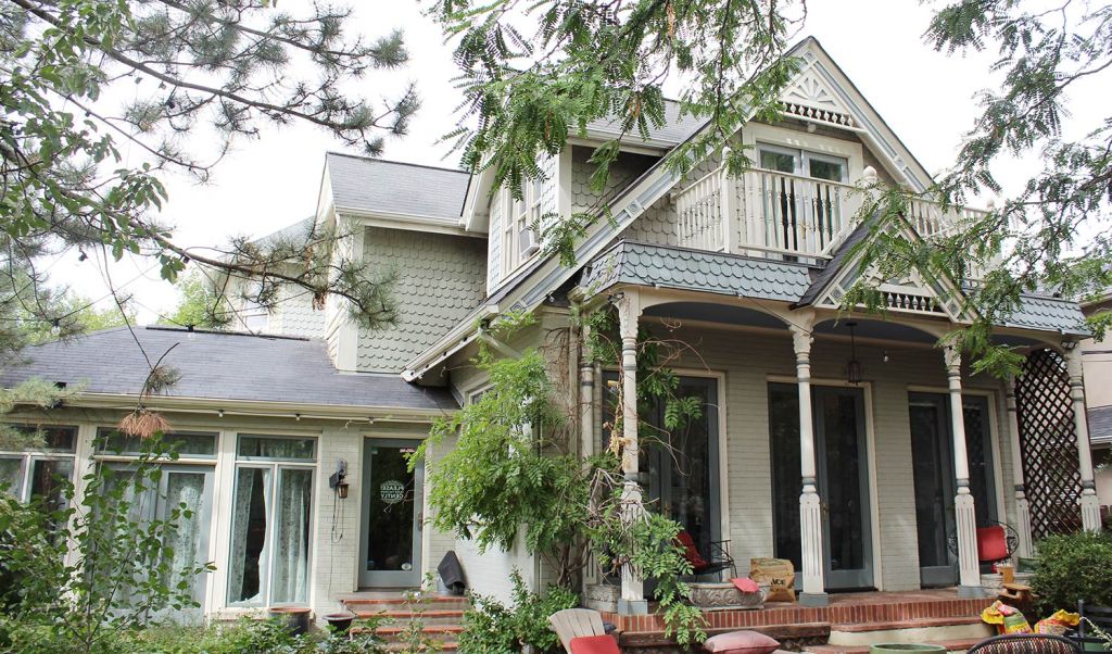 GALLERIES on DOWNING - arts space in central Denver, Colorado